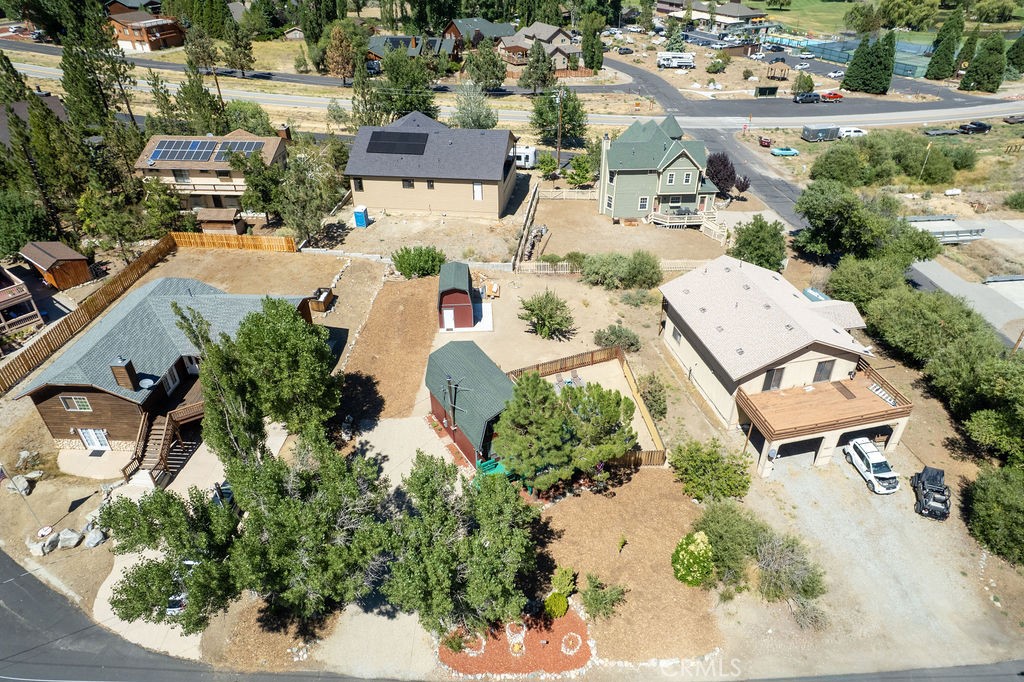 16505 Oakwood Way Property Photo 11