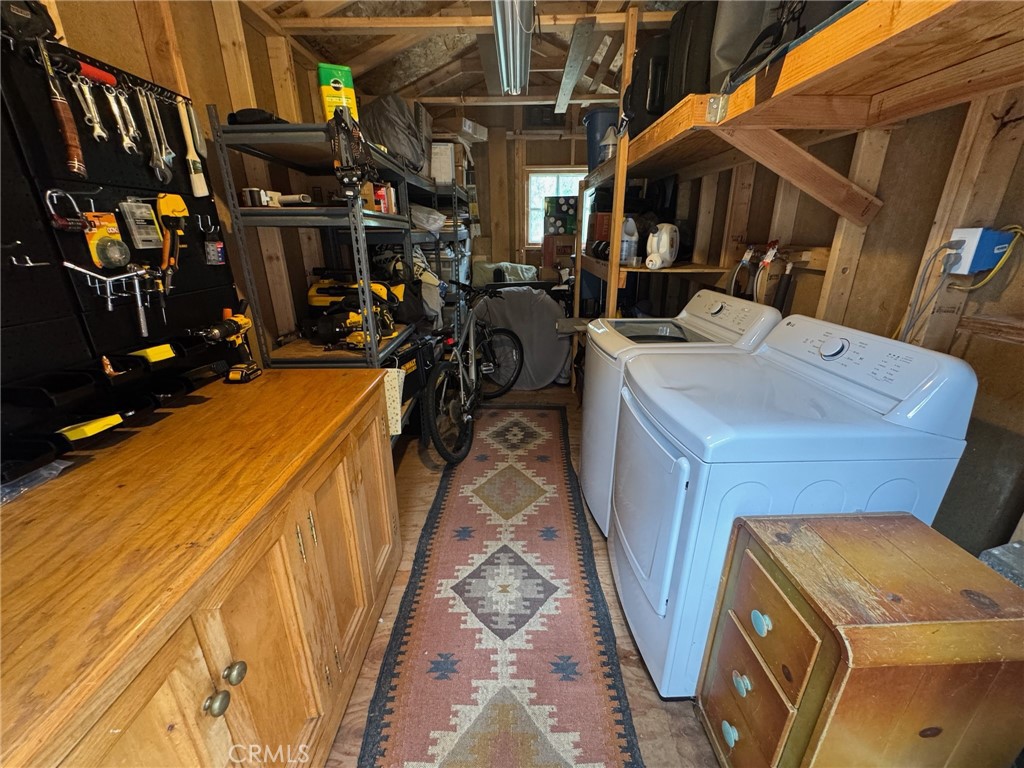 456 S Skyline Drive Property Photo 42