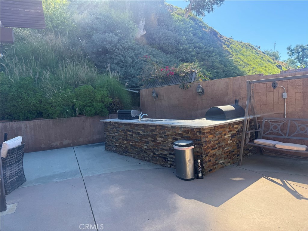 1742 Rudell Property Photo 28