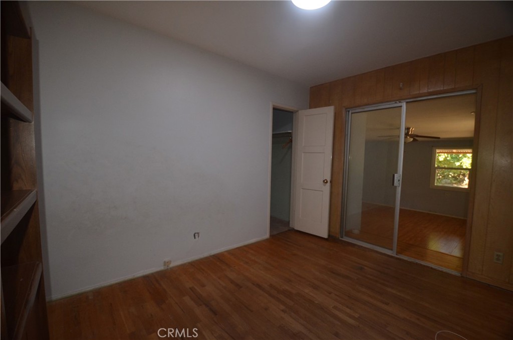 7024 Balcom Property Photo 26