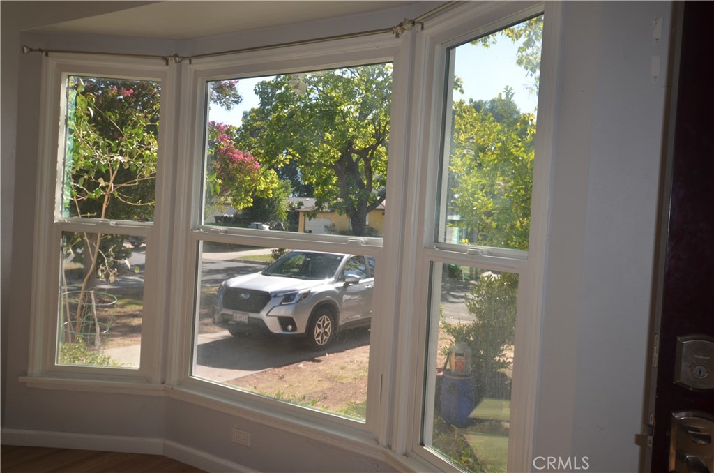 7024 Balcom Property Photo 44
