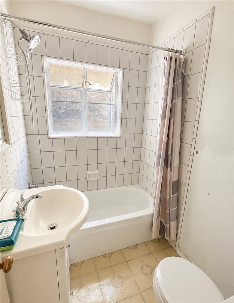 12229 Alta Property Photo 16