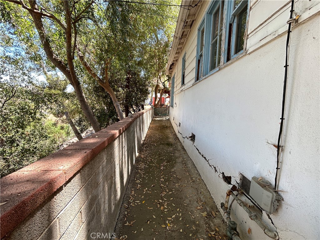 12229 Alta Property Photo 29