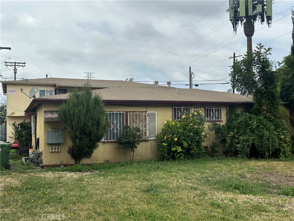 9809 Avalon Property Photo 1
