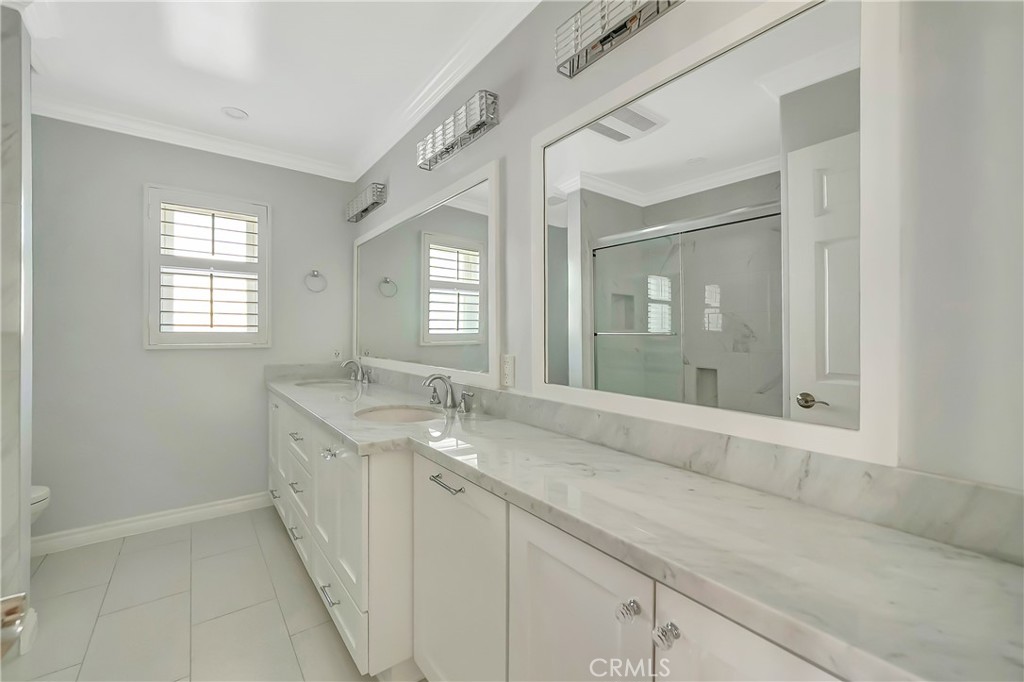 22907 Leonora Dr Property Photo 22