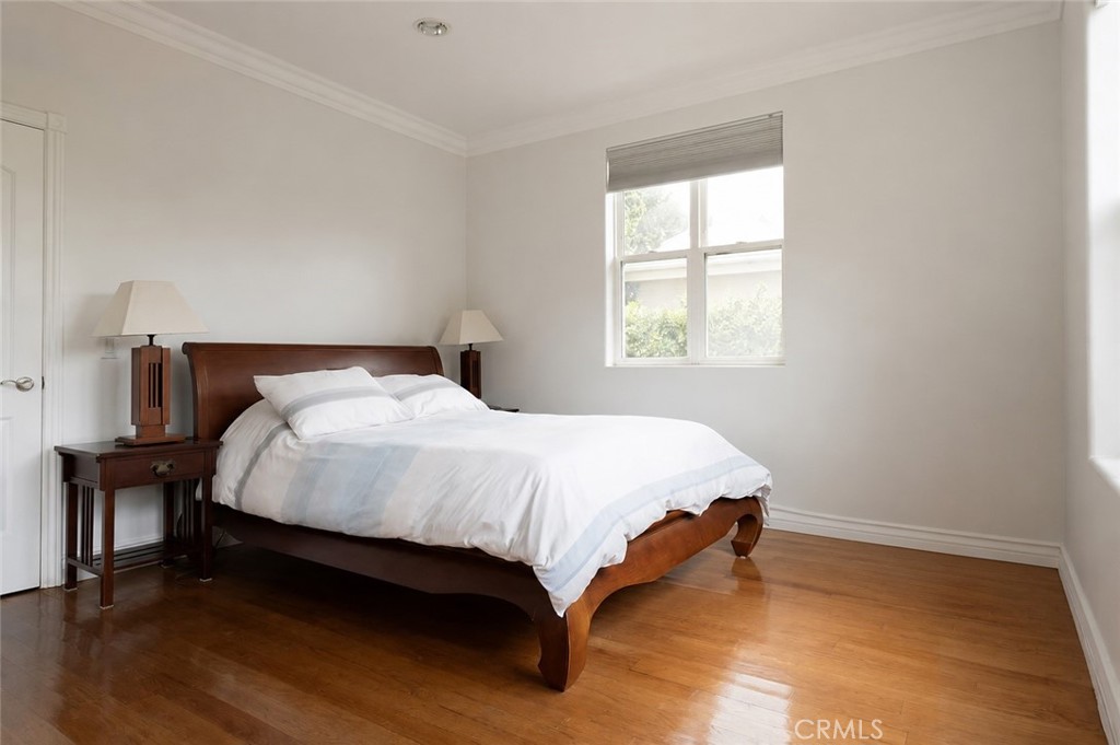 1905 Colby Avenue Property Photo 16