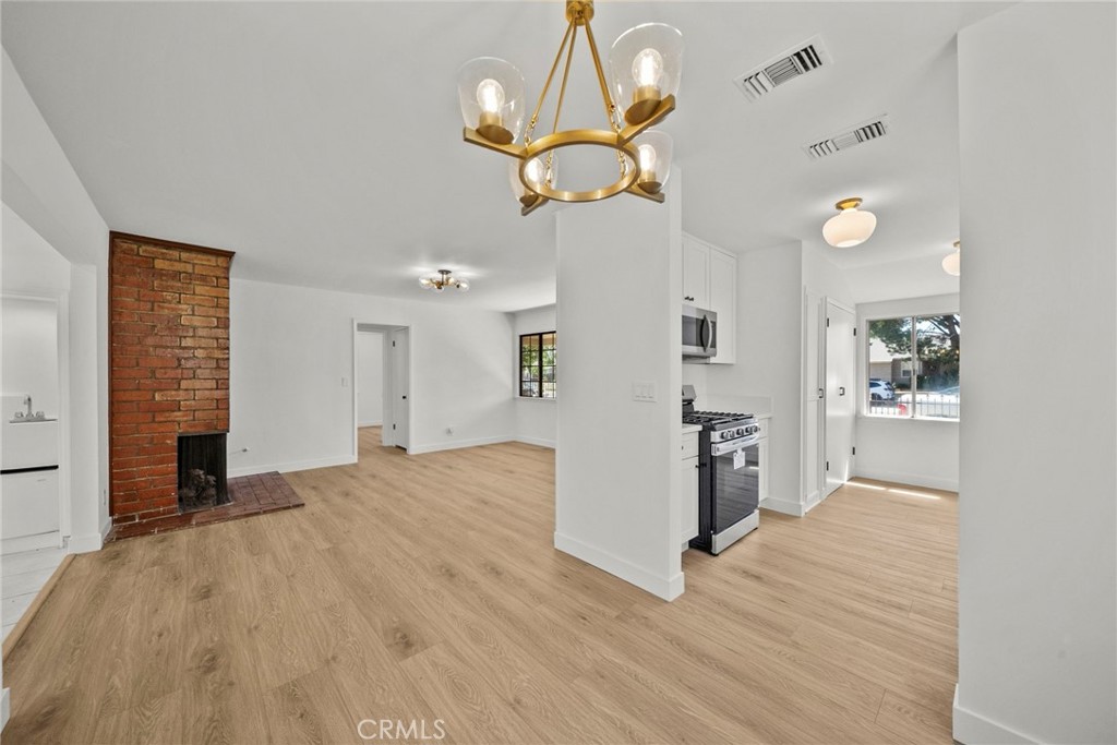 7923 Louise Property Photo 6
