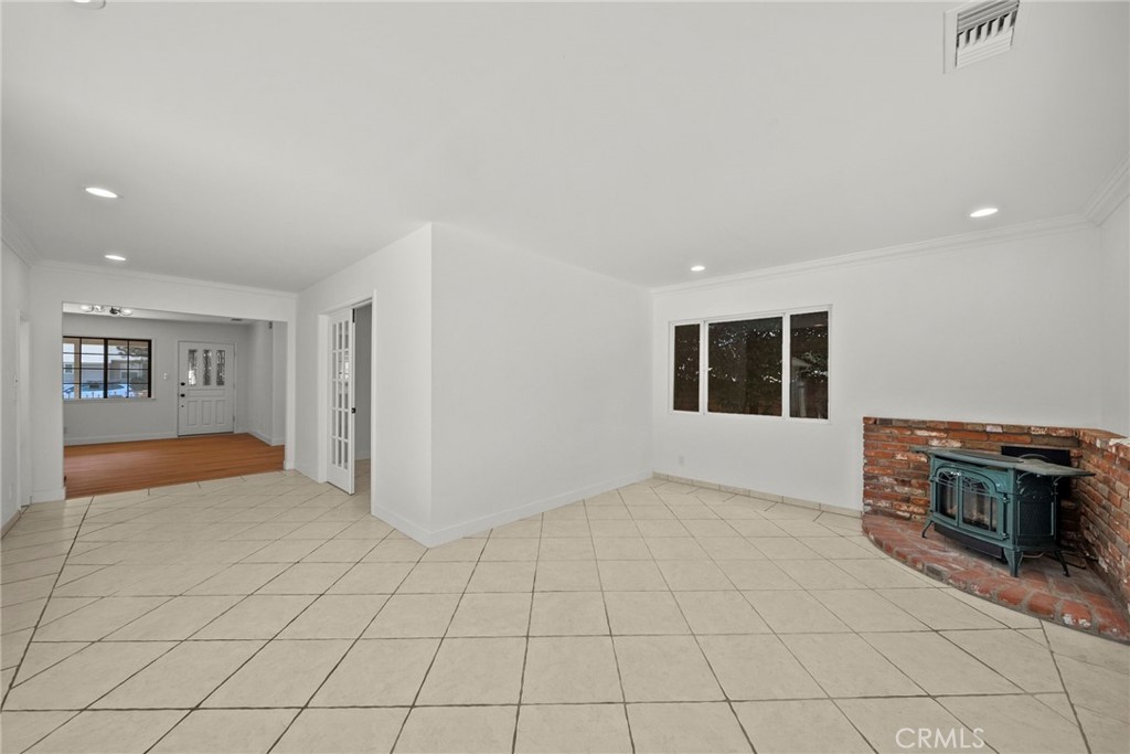 7923 Louise Property Photo 13