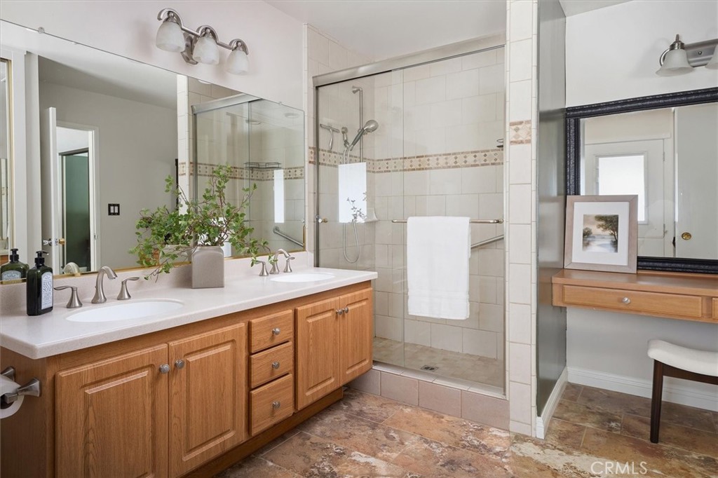 15848 Silver Star Lane Property Photo 35