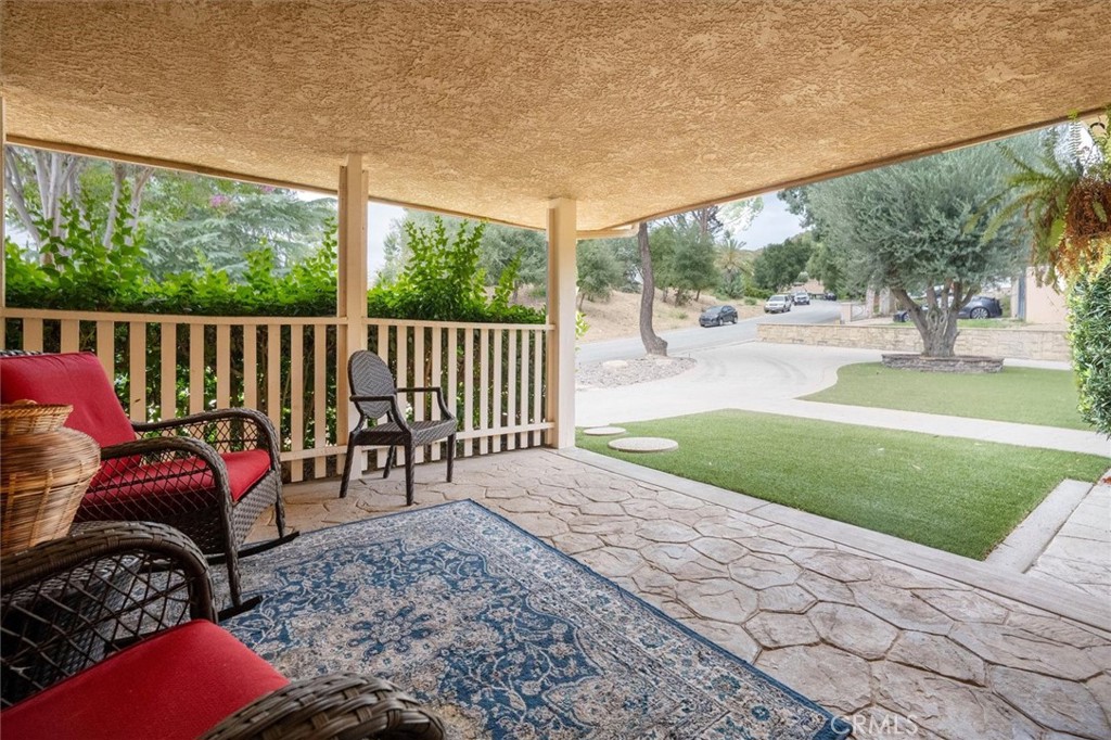 15848 Silver Star Lane Property Photo 44