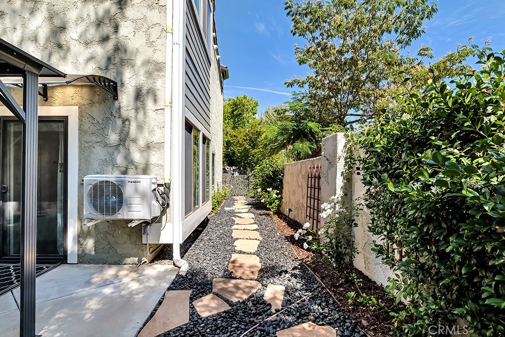29624 Windsong Property Photo 57