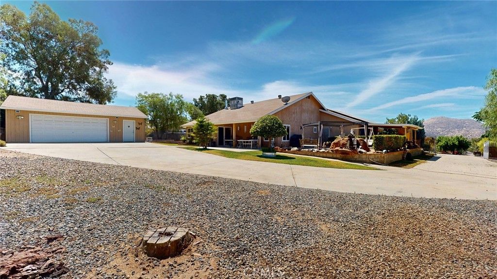 30660 Alicante Property Photo 41