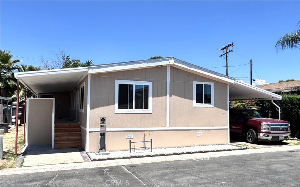 18540 Soledad Canyon Road 122 Property Photo 1