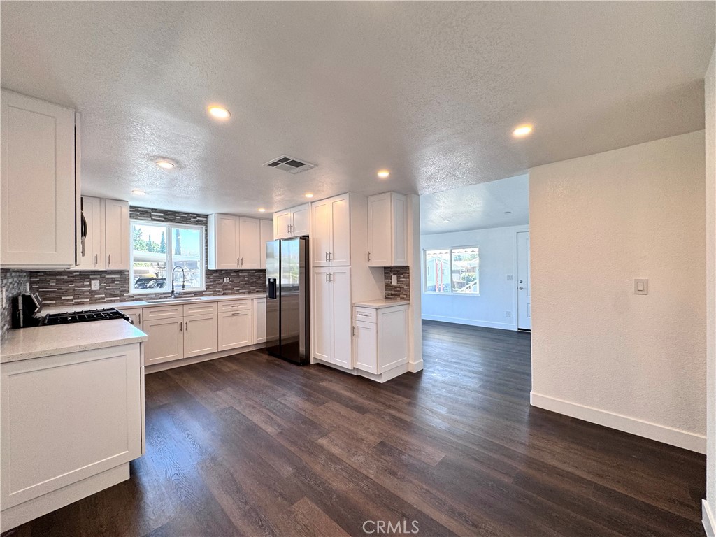 18540 Soledad Canyon Road 122 Property Photo 10