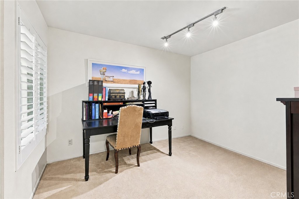 701 Blue Oak Avenue Property Photo 18