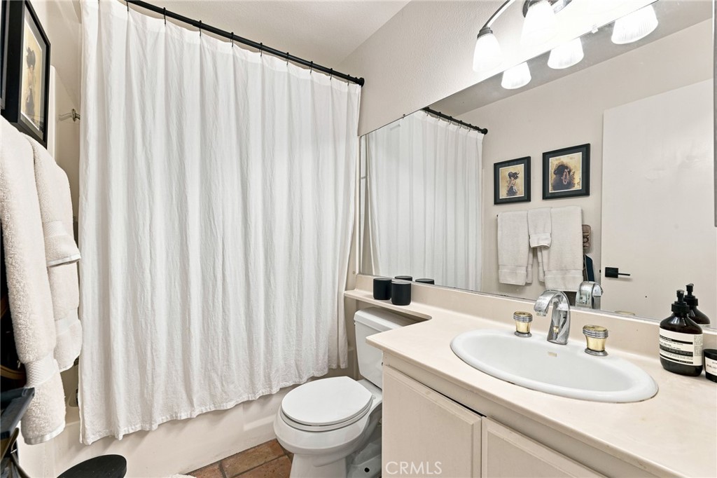 701 Blue Oak Avenue Property Photo 19