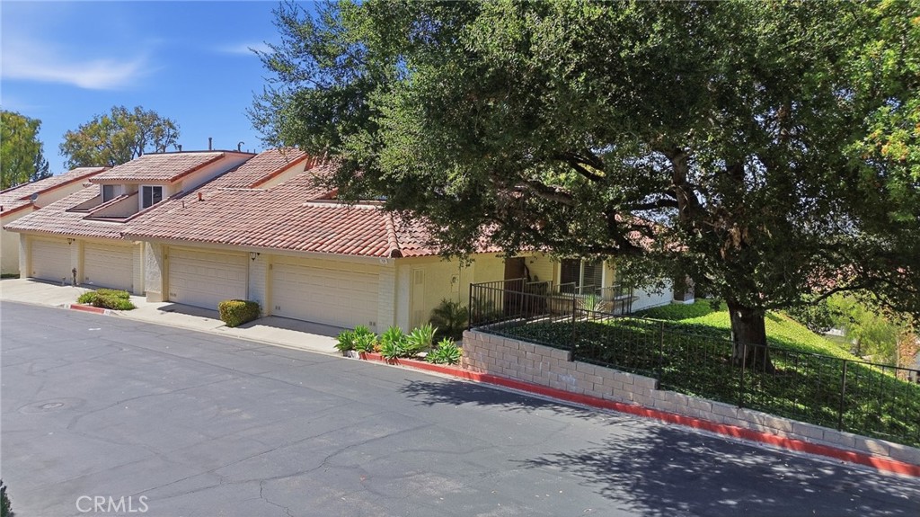 701 Blue Oak Avenue Property Photo 43