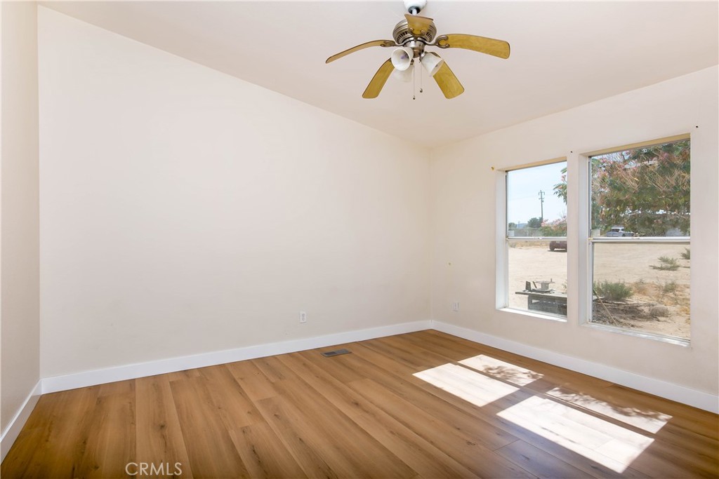 35950 116th E Property Photo 19