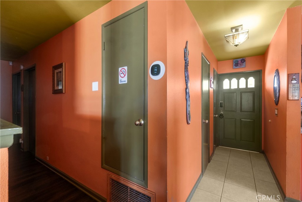 27403 Arriola Property Photo 9