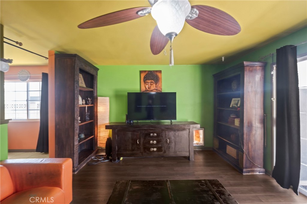 27403 Arriola Property Photo 14