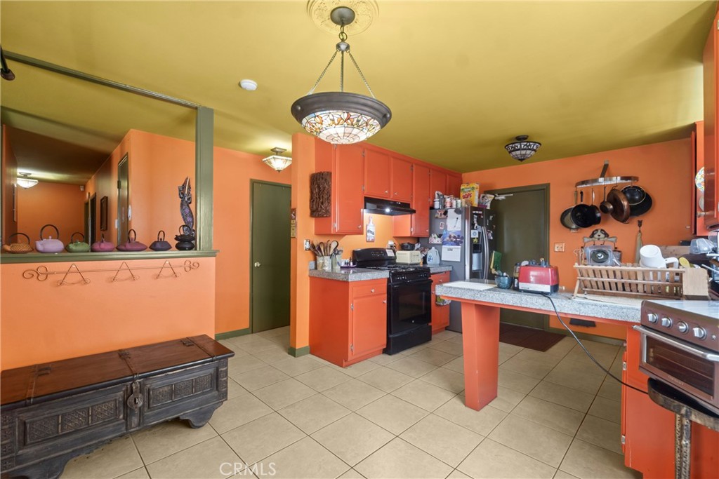 27403 Arriola Property Photo 17