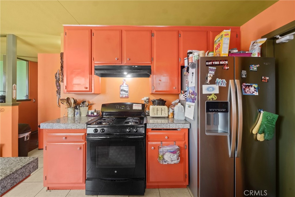 27403 Arriola Property Photo 19