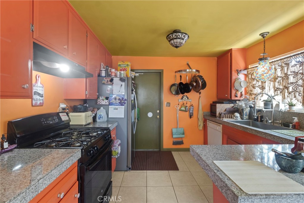 27403 Arriola Property Photo 20