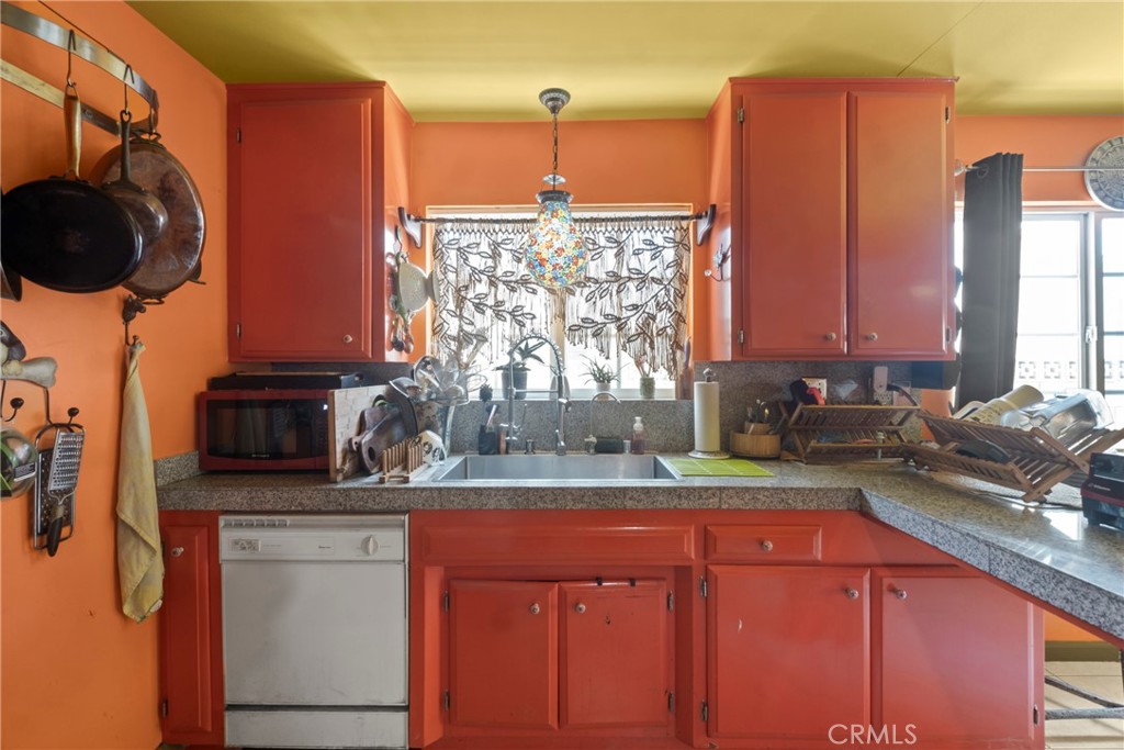 27403 Arriola Property Photo 21