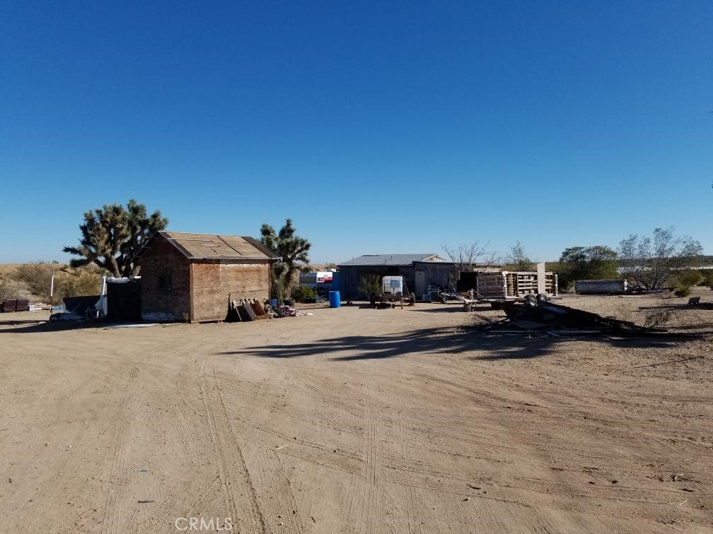 18501 Fort Tejon Road Property Photo 14