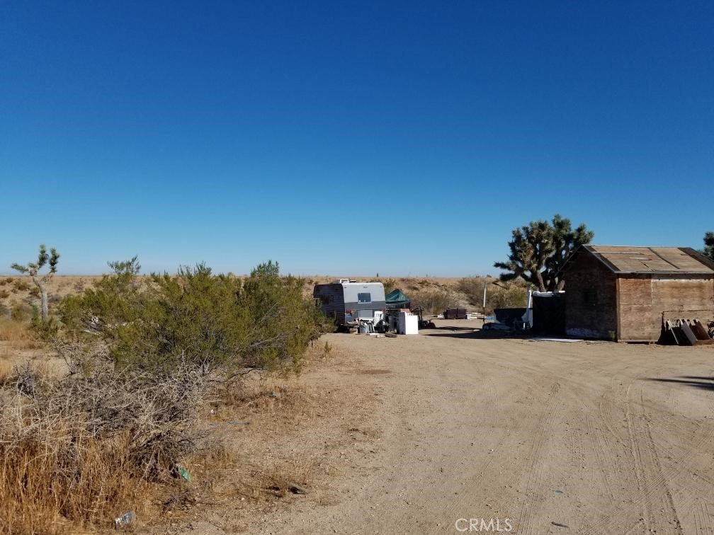 18501 Fort Tejon Road Property Photo 15