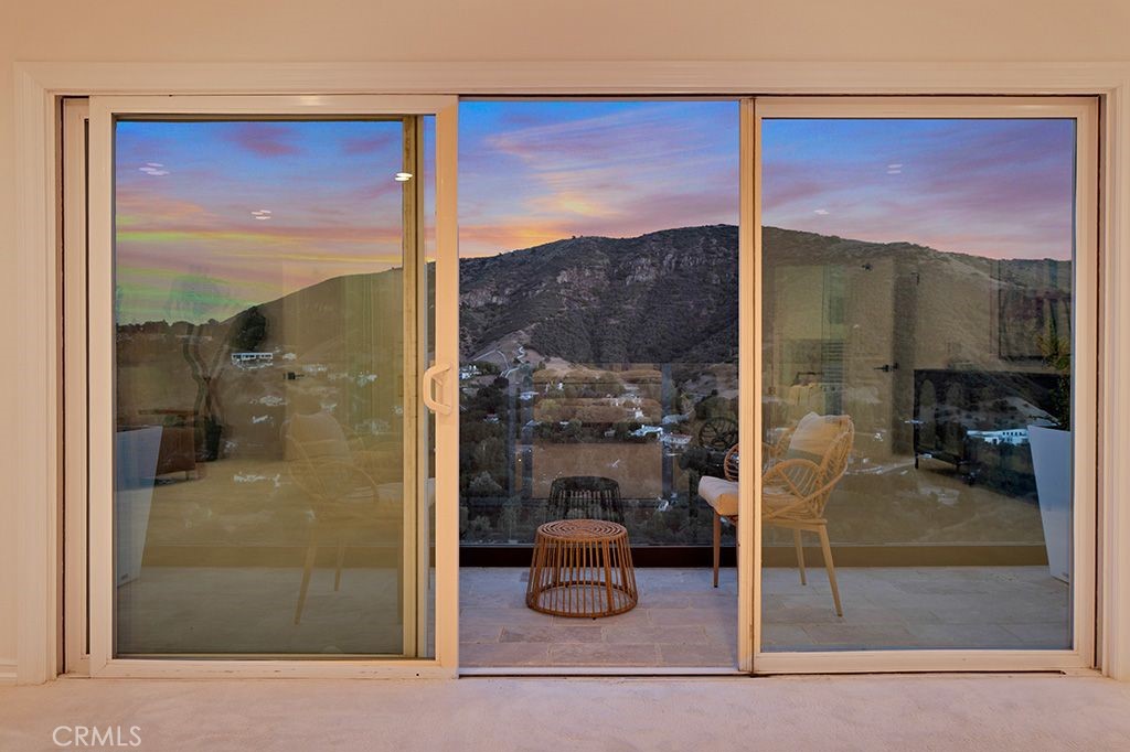 30 Stagecoach Road Property Photo 5