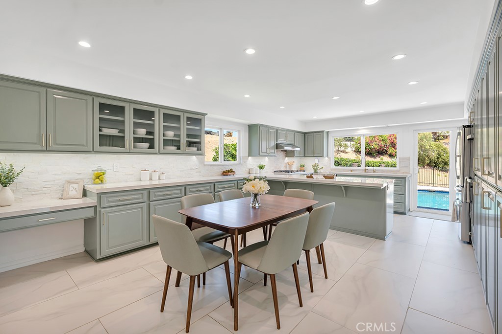 30 Stagecoach Road Property Photo 10