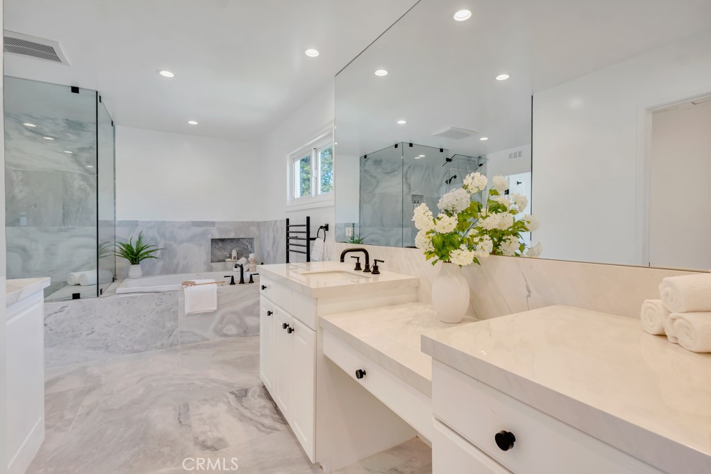 30 Stagecoach Road Property Photo 13