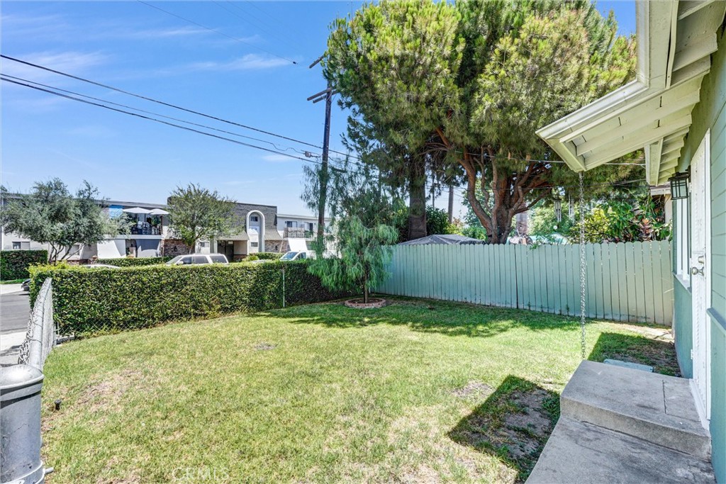6707 Cleon Avenue Property Photo 4