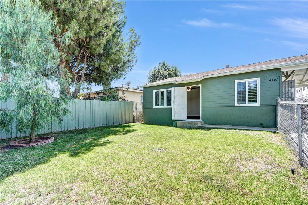 6707 Cleon Avenue Property Photo 25