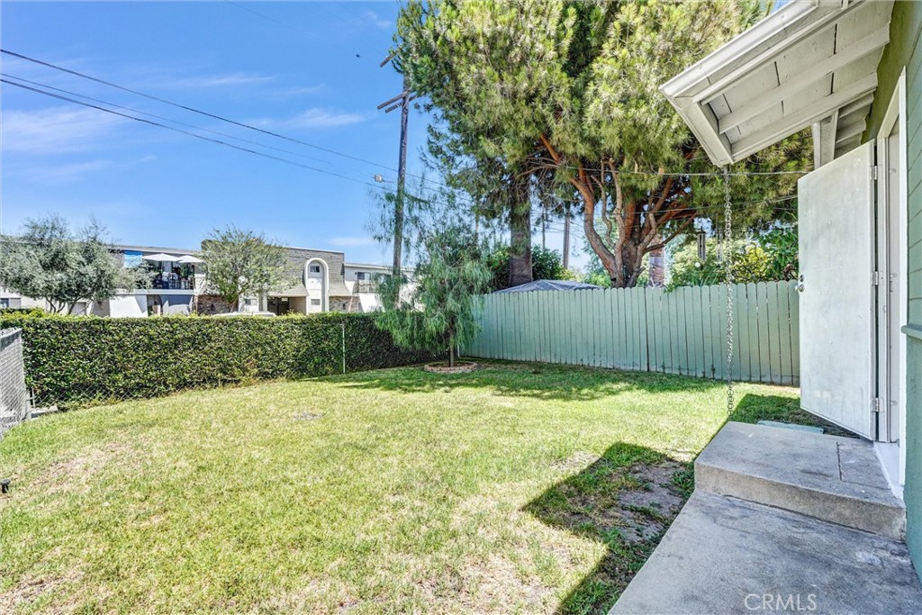 6707 Cleon Avenue Property Photo 26
