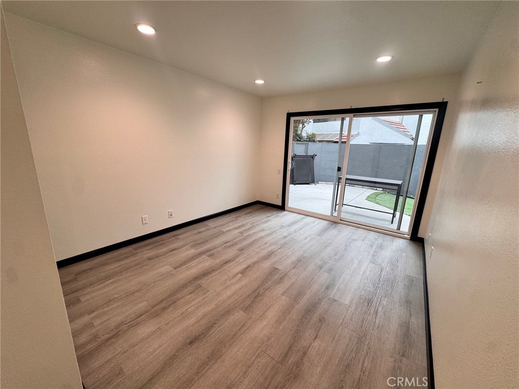 1159 Tivoli Property Photo 12