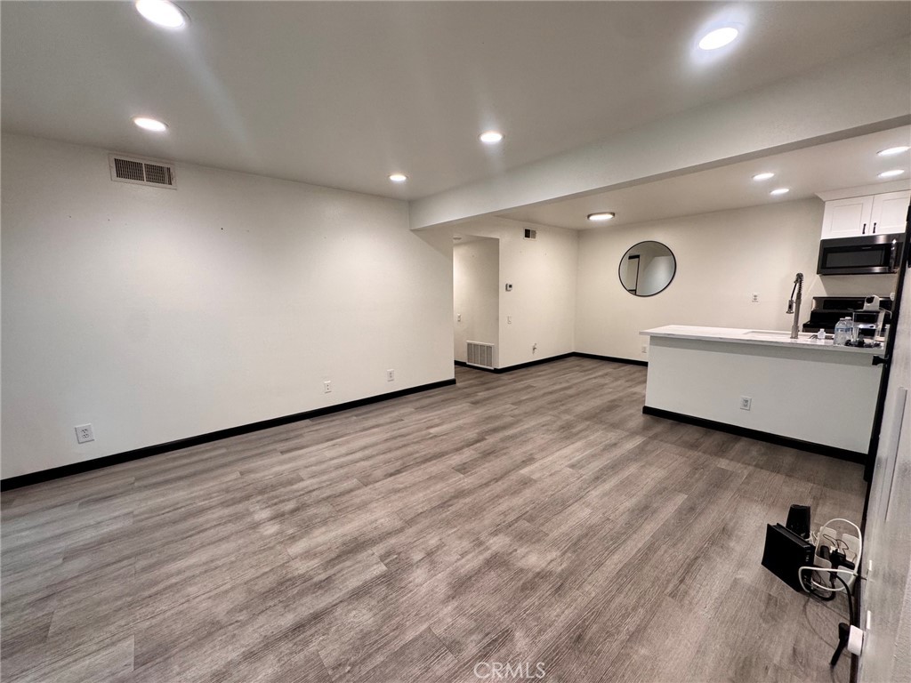 1159 Tivoli Property Photo 26