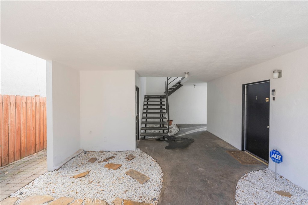 3906 Pacific Avenue Property Photo 12
