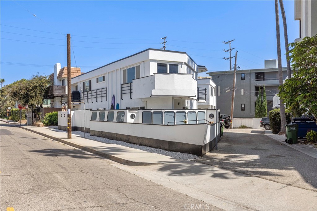 3906 Pacific Avenue Property Photo 68