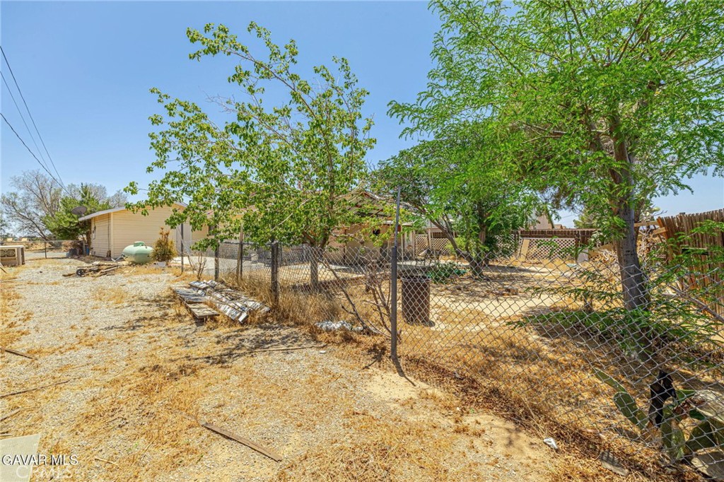 8119 Walpole Avenue Property Photo 25