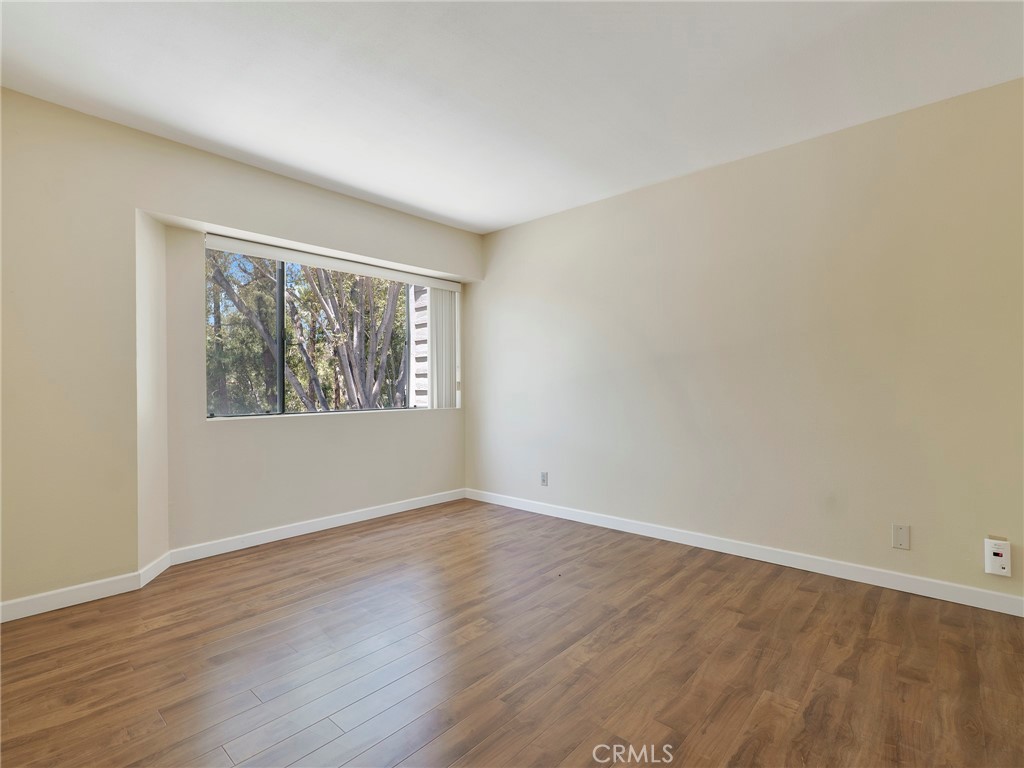 1184 S Westlake D Property Photo 22