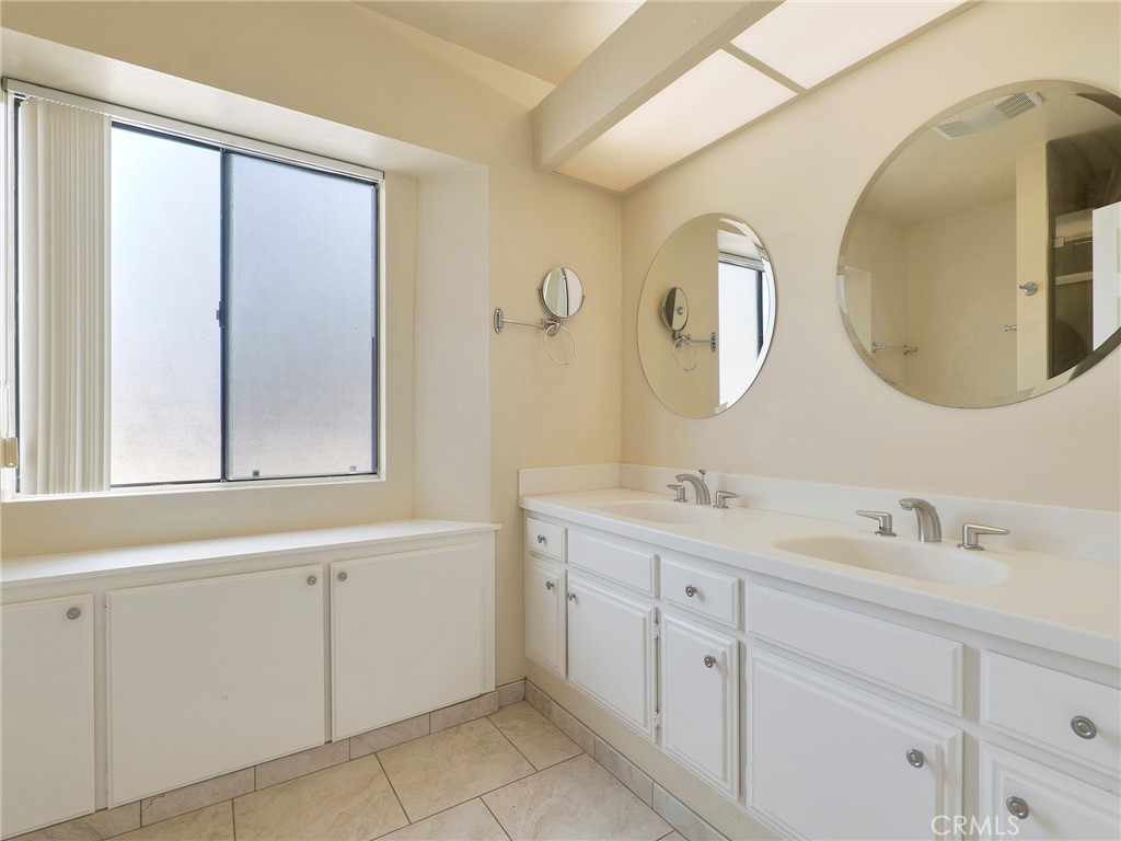1184 S Westlake D Property Photo 24
