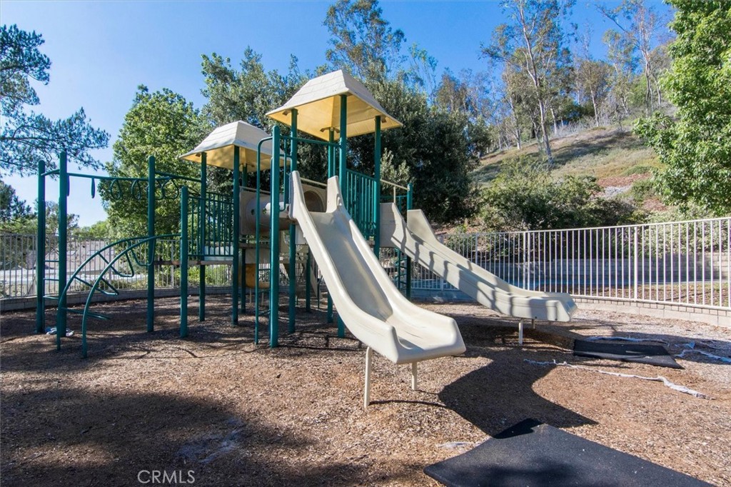 23707 Bluestone Property Photo 68