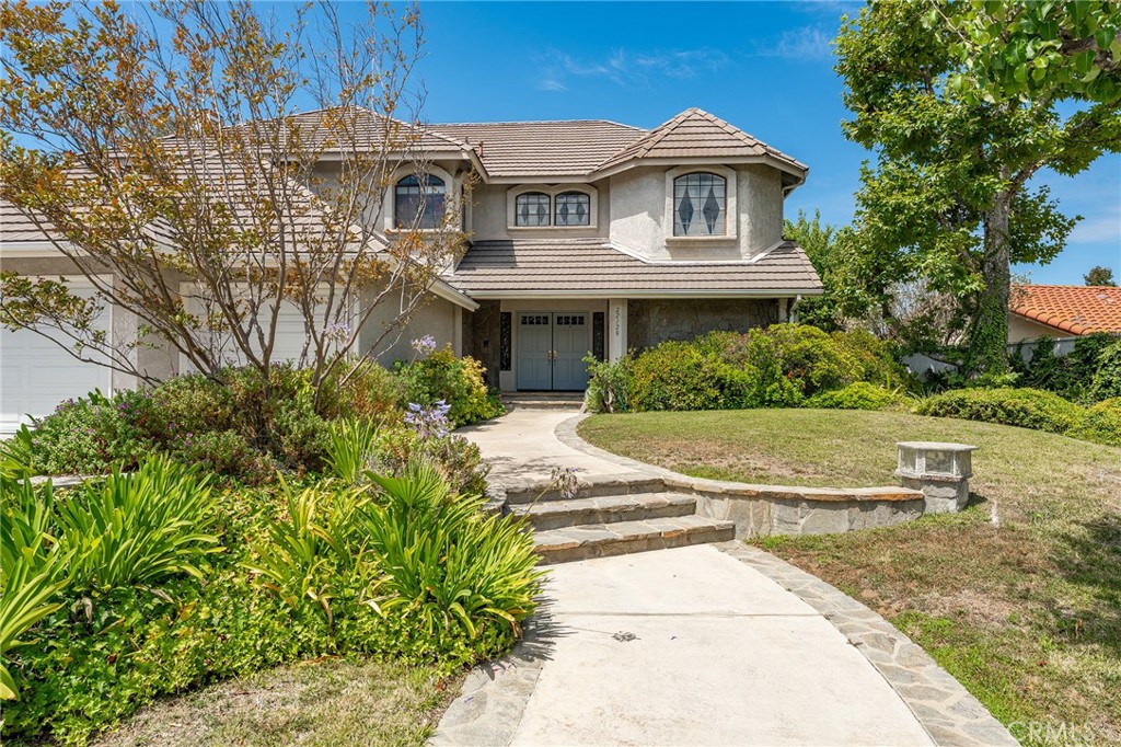 22128 Palais Place Property Photo 3