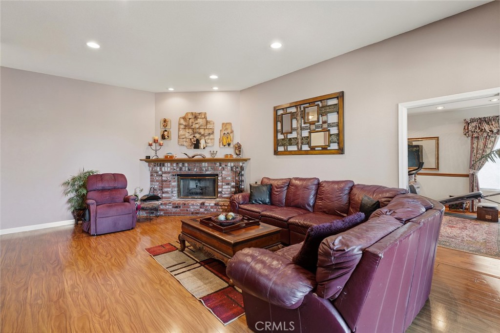 22128 Palais Place Property Photo 11