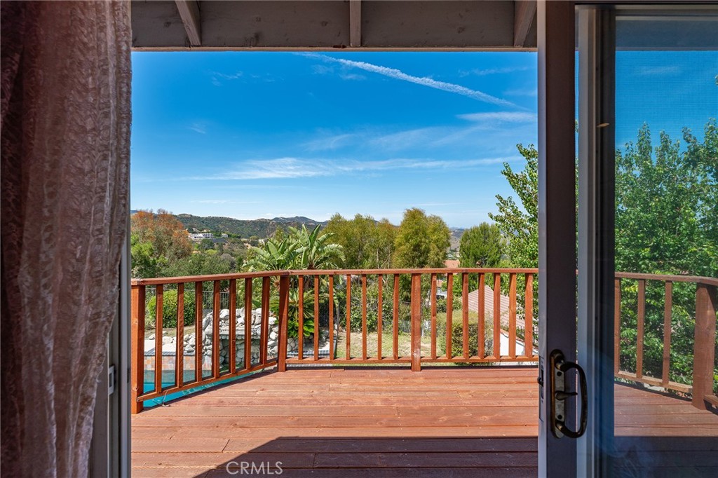 22128 Palais Place Property Photo 26