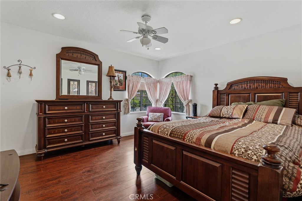 22128 Palais Place Property Photo 35