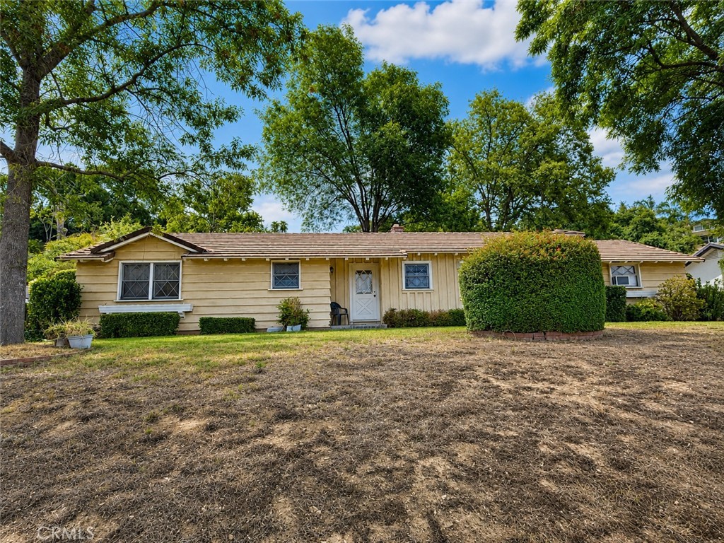 700 S Corrida Drive Property Photo 5