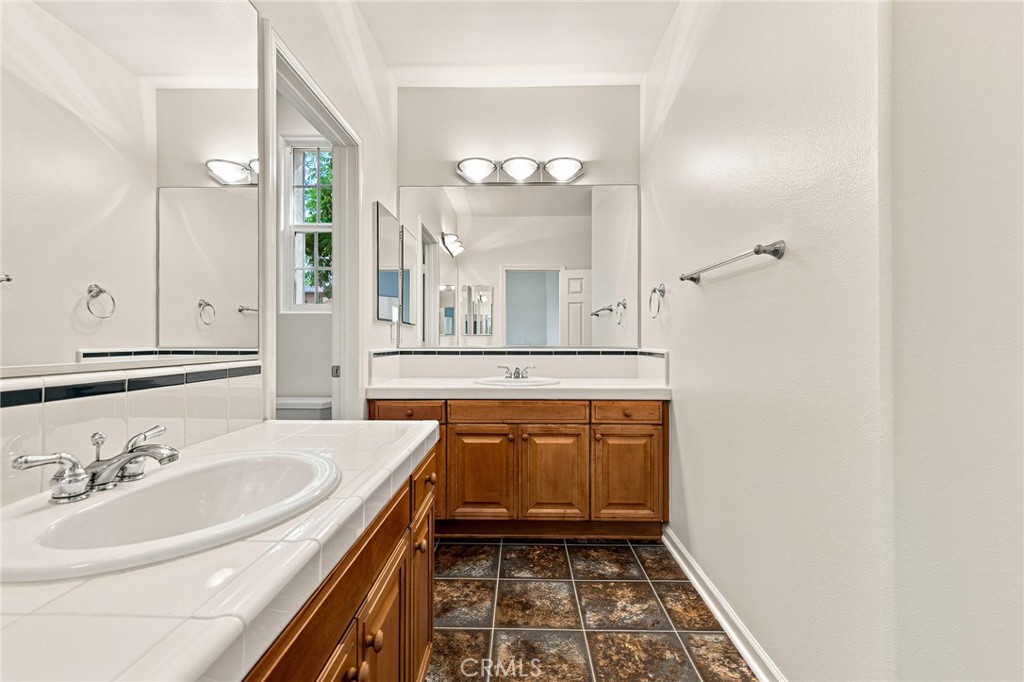 26861 Chaucer Place Property Photo 43